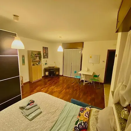 Luce Place Authentic Getaway Apartment Milan